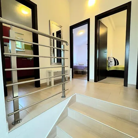 Erika Vito 2, Pula, Croatia