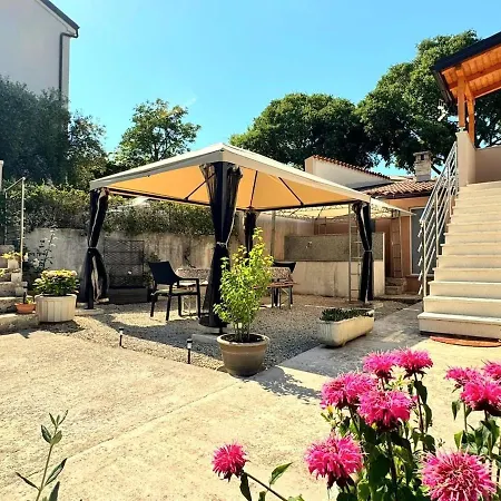 아파트 Erika Vito 2, Pula, Croatia *